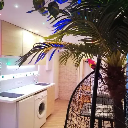 Wonder Paradisio Апартаменты Нерха