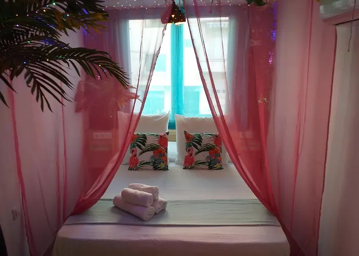 Wonder Paradisio Апартаменты Нерха